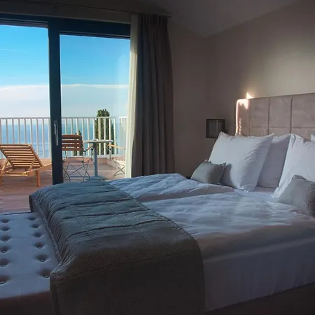 Belvedere فندق إيزولا