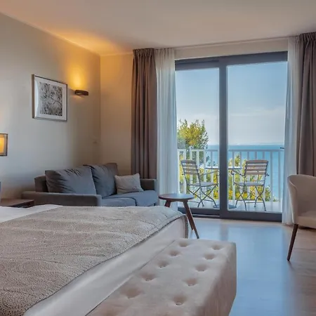 فندق Belvedere إيزولا