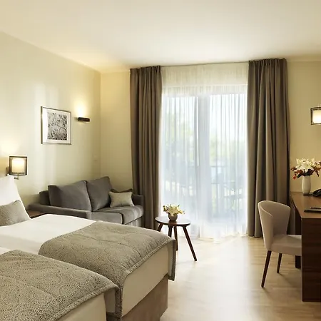 Belvedere فندق إيزولا