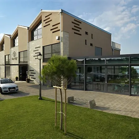 Belvedere 3*