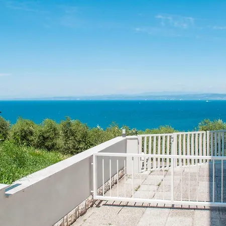 Belvedere Отель 3*