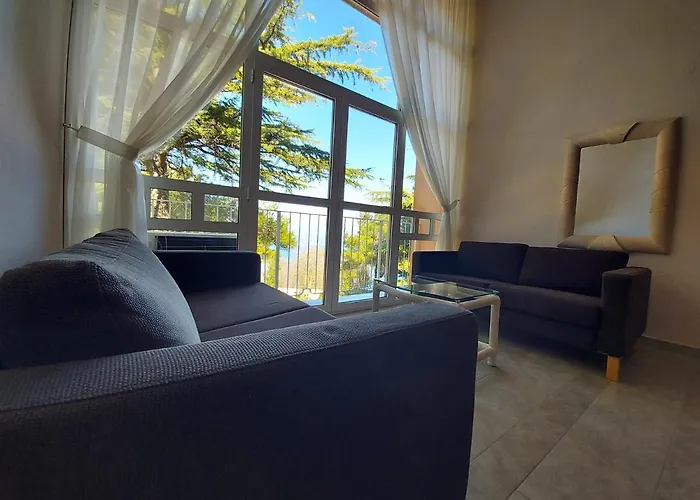 Cliff Belvedere Izola