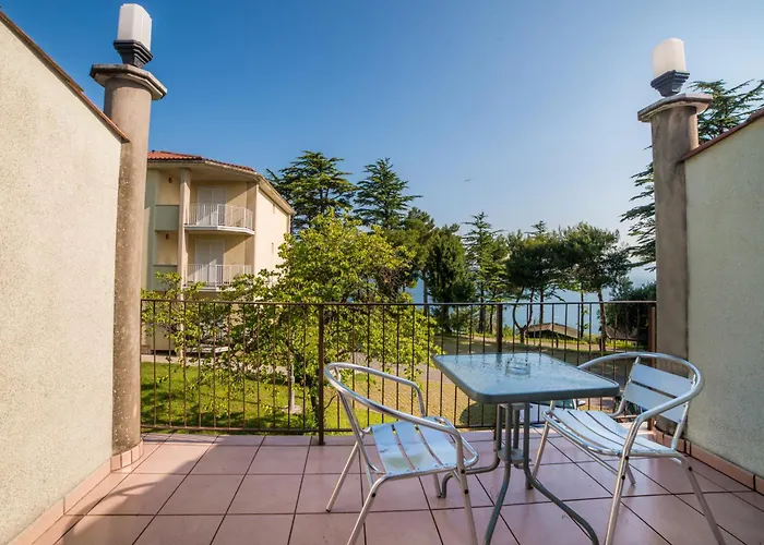 Cliff Belvedere Hotel 3*