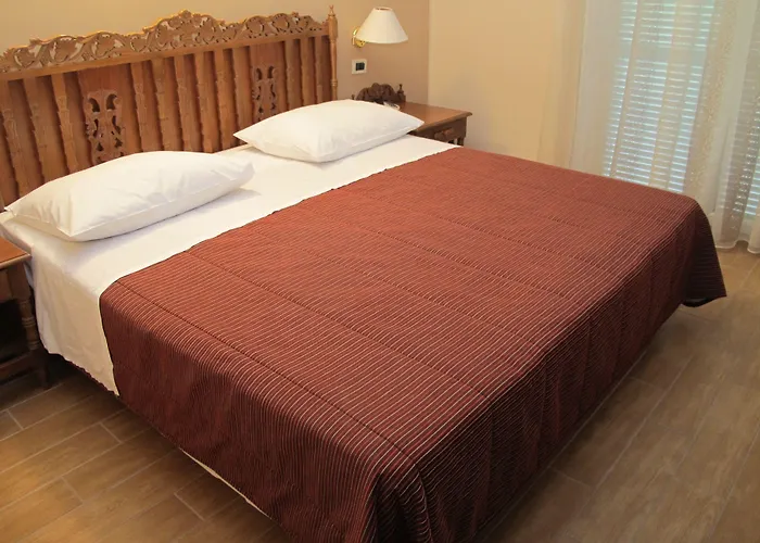 Cliff Belvedere Izola